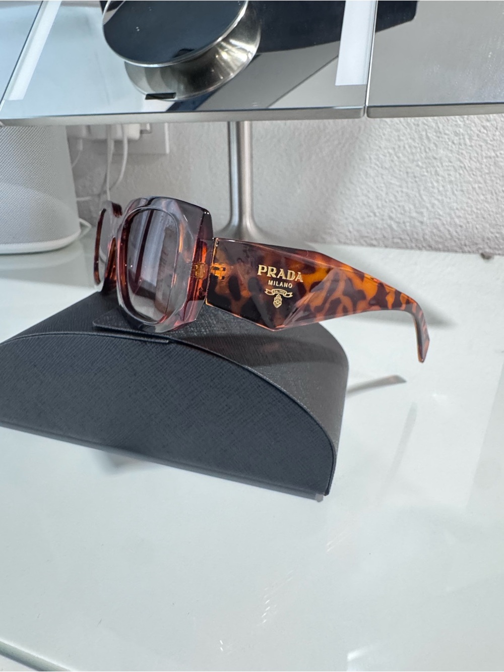 Prada Tortoiseshell Sunglasses - Brown & Amber